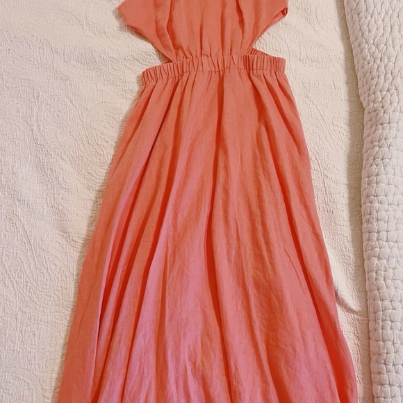 MINKPINK
Peyton Midi Dress in Cotton  Pink Cutout Maxi Dress - Picture 6 of 6